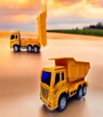 RC Dump Truck Toy: 1:16 Scale Remote Control Construction Sand Truck - FS156 - Image 3